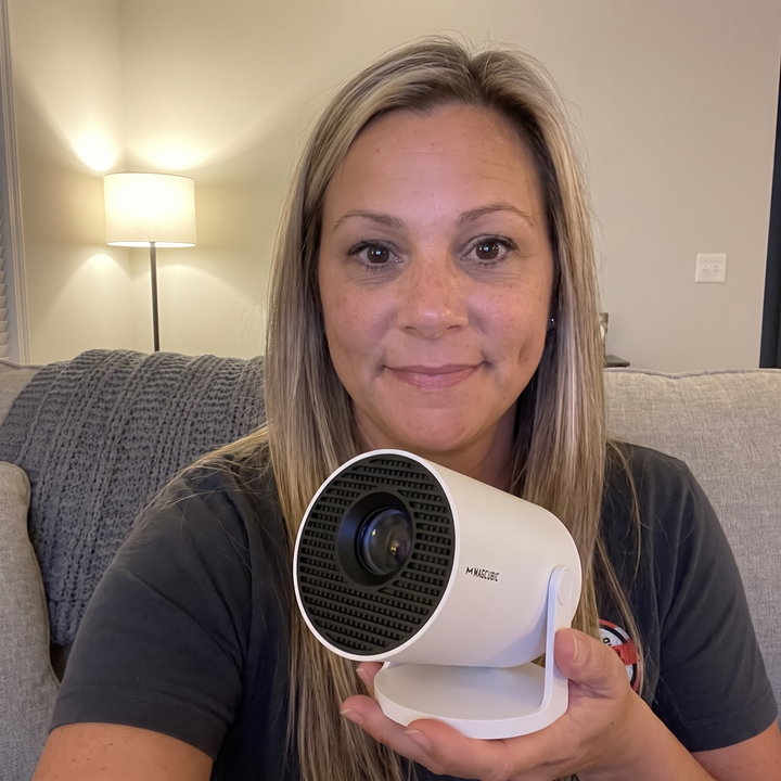 Hannah, 39